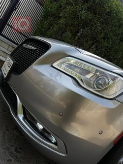 کرایسلەر 300